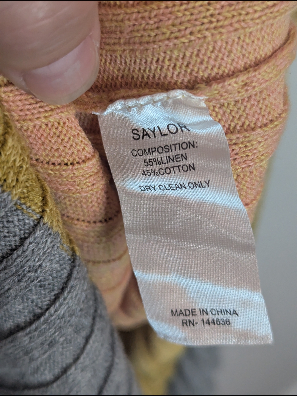 Saylor Emsey Dress - Size M - Picture 8 of 10